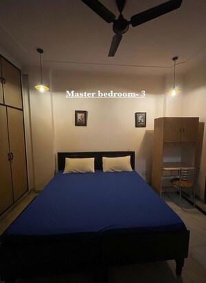 Bedroom in 4 BHK Villa at Sector 31 – for Rent