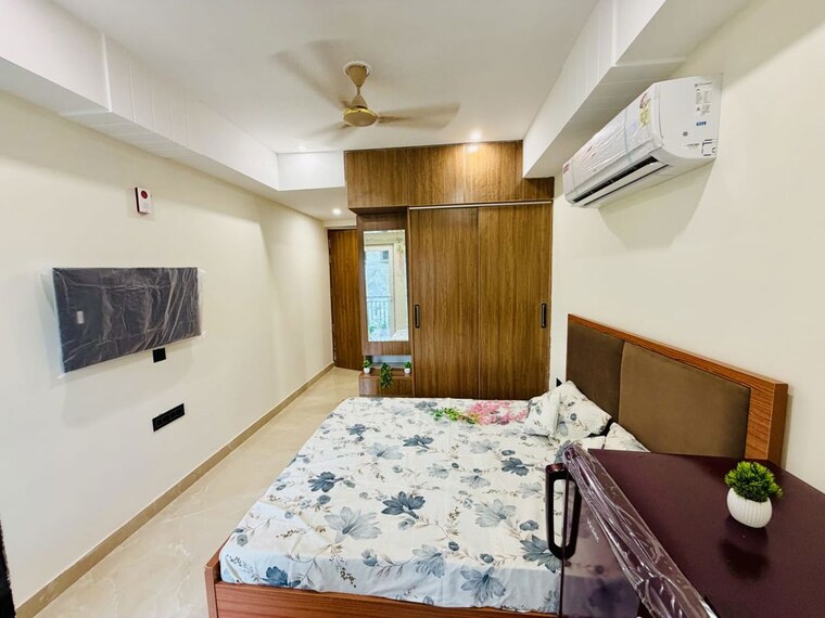 Bedroom, rwa-residential-society-sector-46 1 RK 500 Sq.Ft. Apartment In Sector 46 Gurgaon 10584674