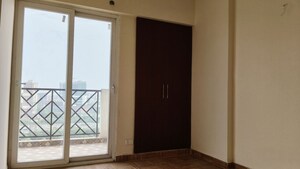 Room in 3 BHK Apartment at Saya Gold Avenue, Vaibhav Khand – for Rent