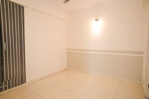 Room in 2 BHK Apartment at Value Meadows Vista, Raj Nagar Extension – for Sale