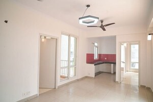 Room in 2 BHK Apartment at Value Meadows Vista, Raj Nagar Extension – for Sale