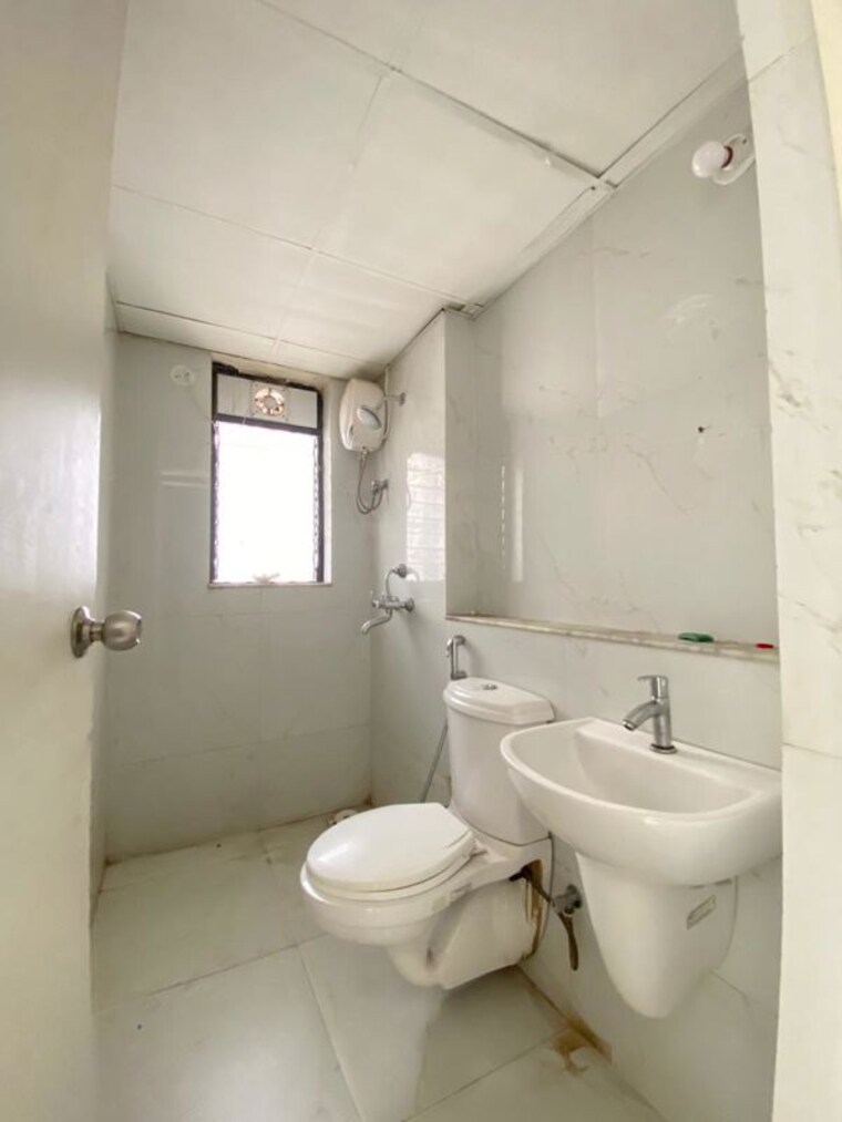 Bathroom, runwal-gardens 1 Bedroom 470 Sq.Ft. Apartment In Dombivli East Thane 10584713