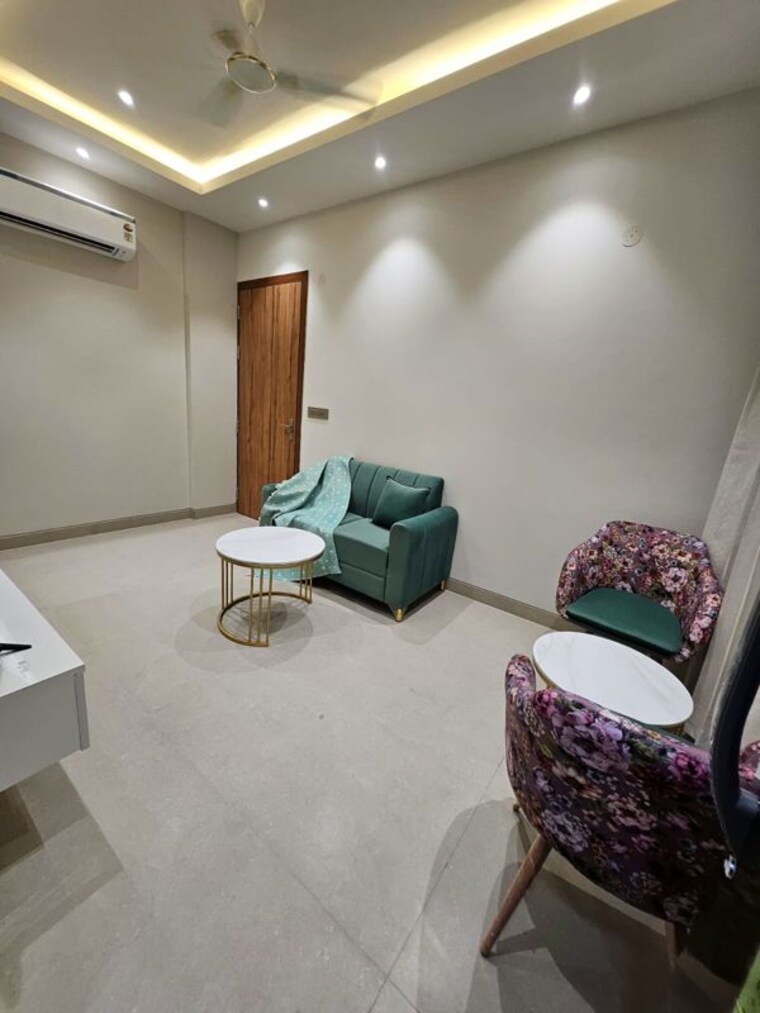 Team Area, sector 52 1 Bedroom 600 Sq.Ft. Builder Floor In Sector 52 Gurgaon 10584734