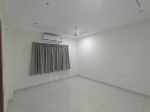 Room in 3 BHK Apartment at Lansum Eden Gardens, Kondapur – for Rent