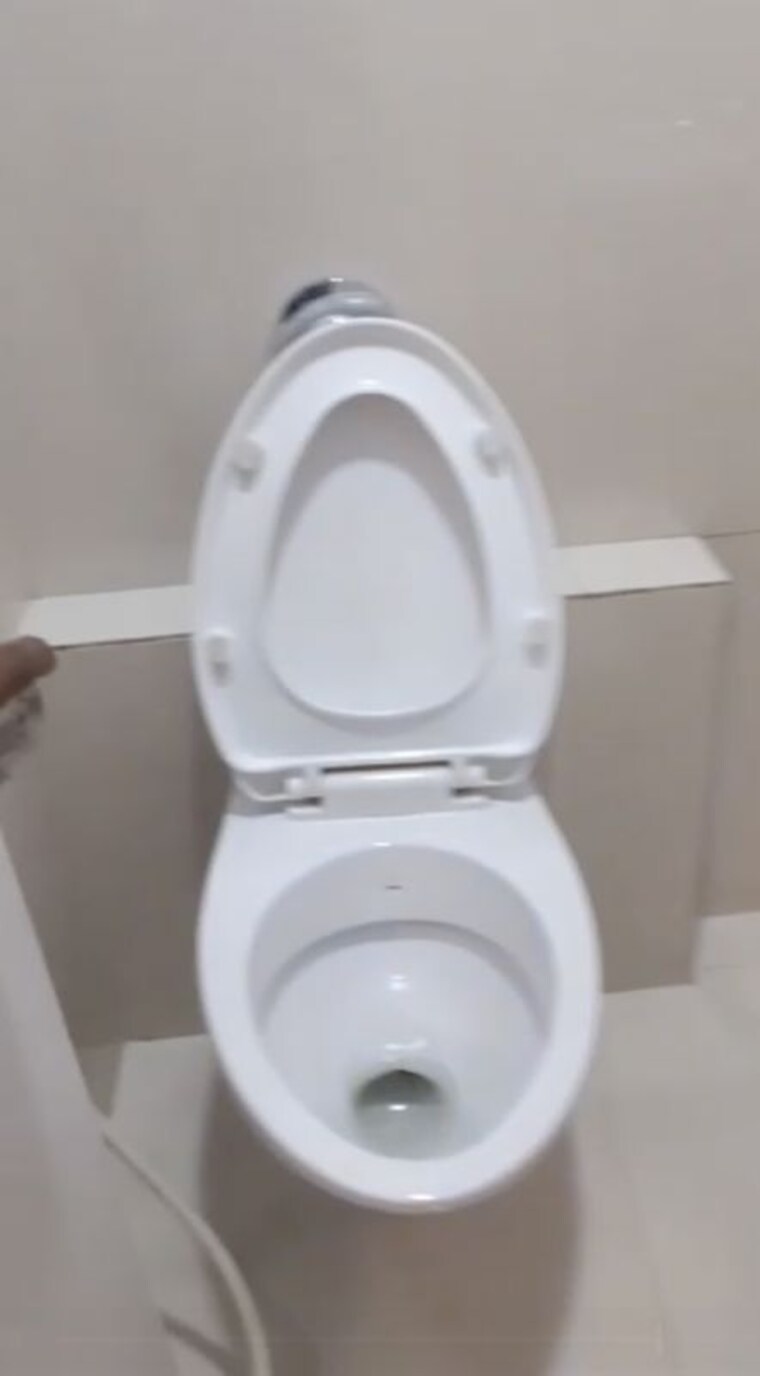 Bathroom, jodhpur Commercial Office Space 485 Sq.Ft. In Jodhpur Ahmedabad 10582359