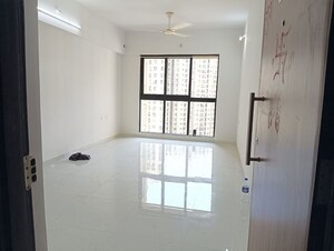 1 BHK Apartment For Rent in Runwal Gardens, Dombivli East