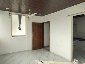 Room in 2 BHK Apartment at Prathamesh Excellencia, Tathawade – for Rent