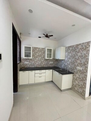 Bathroom in 2 BHK Builder Floor at Sector 43 – for Rent