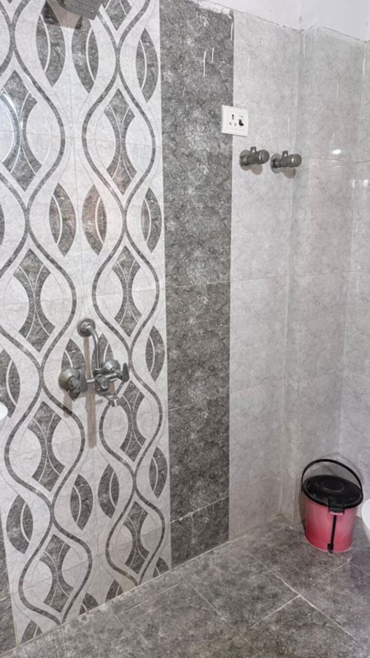 Bathroom, mayfair-vishwaraja 1 Bedroom 600 Sq.Ft. Apartment In Titwala Thane 10584797