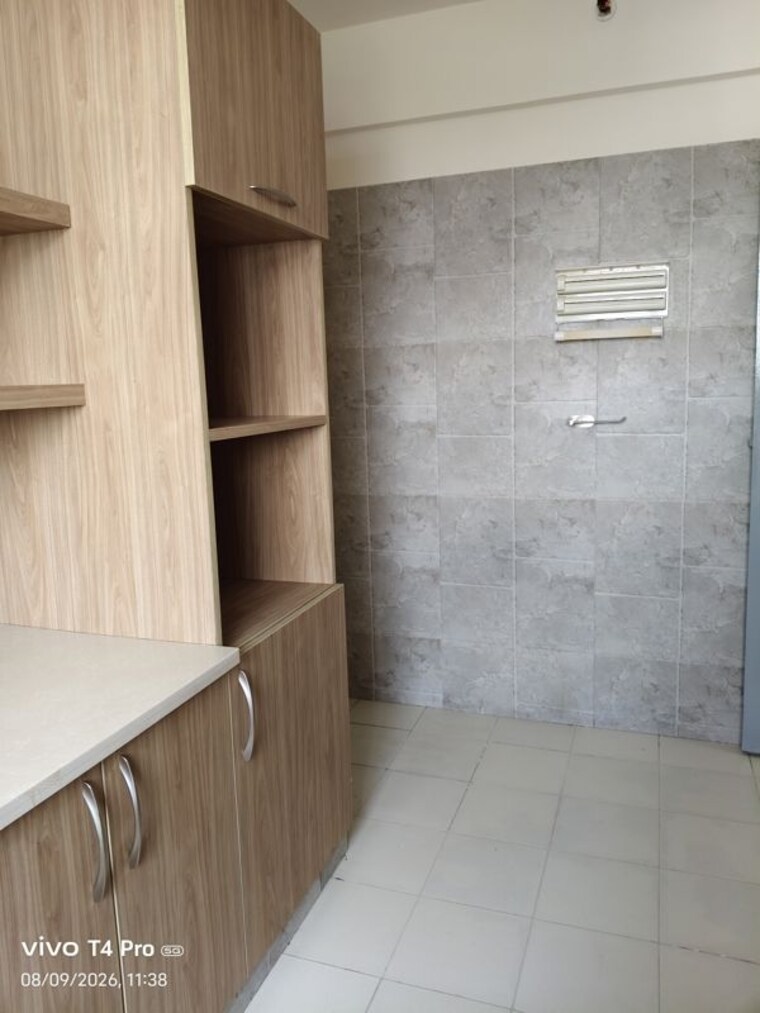 Bathroom, 3c-lotus-panache 4 Bedroom 2800 Sq.Ft. Apartment In Sector 110 Noida 10584812
