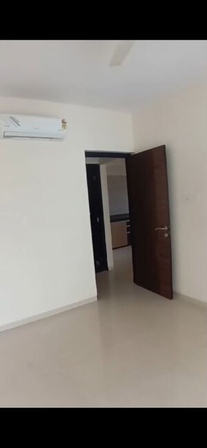 Bedroom in 2 BHK Apartment at Poddar Shri Ganesh Apartment, Goregaon West – for Rent