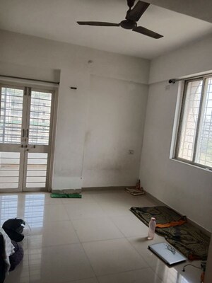 2 BHK Apartment For Rent in Vardhaman Heights, Rahatani