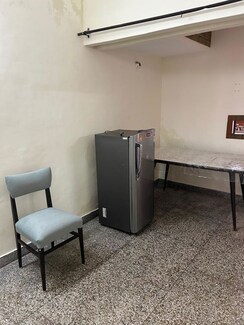 2 BHK + Store Room Builder Floor For Rent in Sector 32