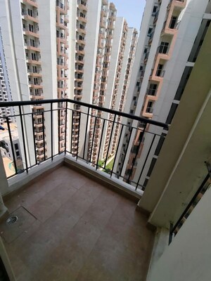 Balcony in 3 BHK Apartment at Amrapali Dream Valley – for Rent