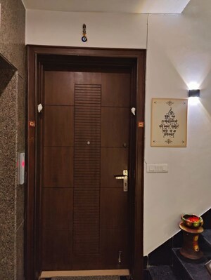Furnished Amenities in 4 BHK Builder Floor at Sector 43 – for Rent