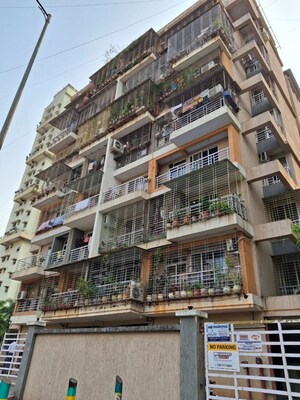 1 BHK Apartment For Rent in Kopar Khairane