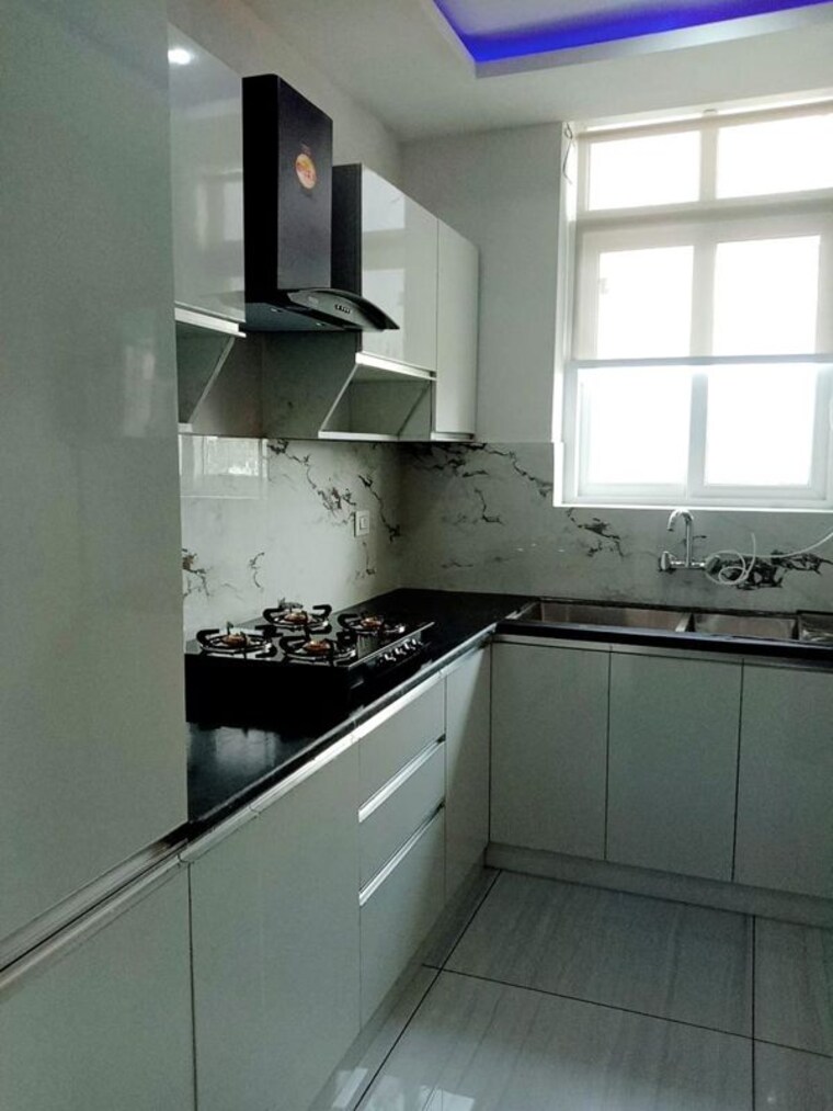 Kitchen, devbhoomi-elite-homez 3 Bedroom 1300 Sq.Ft. Apartment In Patiala Road Zirakpur 10584869
