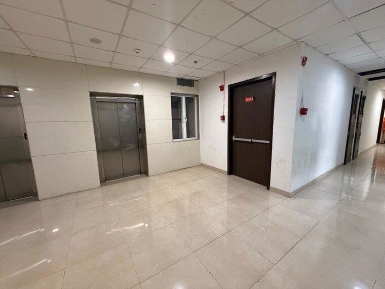 Room, ashar-16 Commercial Office Space 1024 Sq.Ft. In Wagle Industrial Estate Thane 10584898