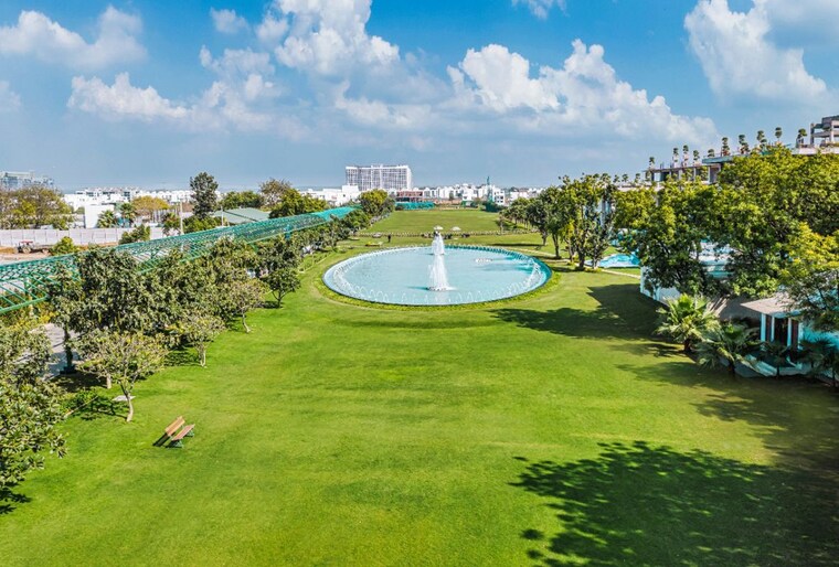 Garden, central-park-flower-valley  2700 Sq.Ft. Plot In Sohna Sector 33 Gurgaon 10531792