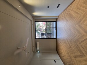 Room in 4 BHK Builder Floor at Palam Vihar – for Sale