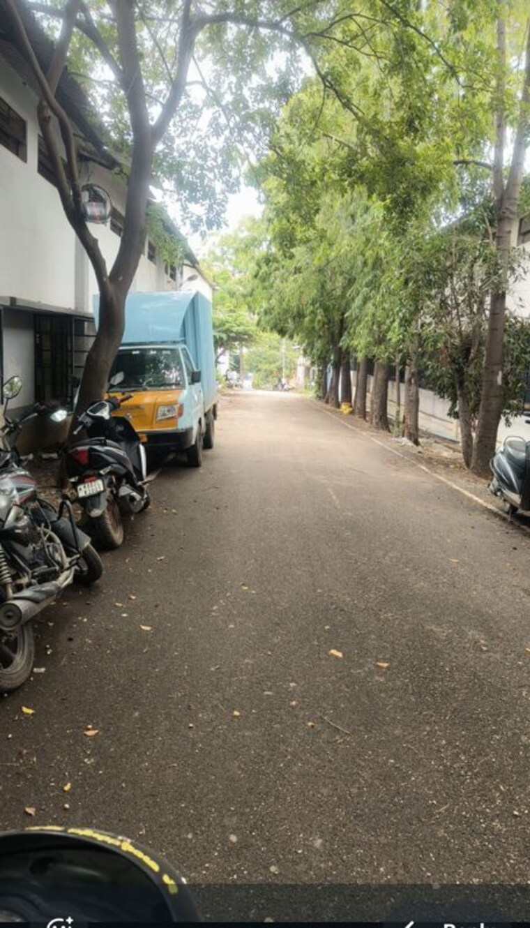  Parking, peenya 2nd stage Commercial Warehouse 10000 Sq.Ft. In Peenya 2nd Stage Bangalore 10584929