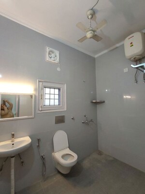 Bathroom in 3 BHK Builder Floor at Sector 43 – for Rent