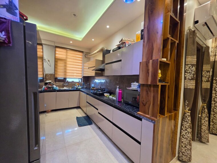 Kitchen, vip road 3 Bedroom 1540 Sq.Ft. Apartment In Vip Road Zirakpur 10584961