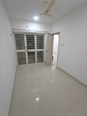 Room in 1 BHK Apartment at Goyal My Homes Wakad, Wakad – for Rent