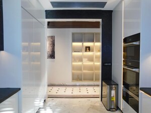  5 BHK Penthouse at Vasant Kunj – for Sale