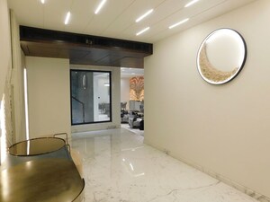 Room in 5 BHK Penthouse at Vasant Kunj – for Sale