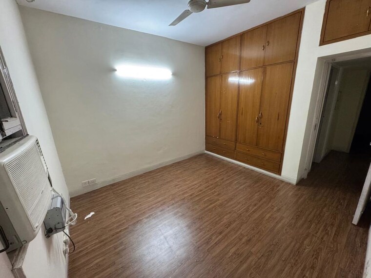 Room, green-wood-city 3 Bedroom 2150 Sq.Ft. Builder Floor In Sector 45 Gurgaon 10584968