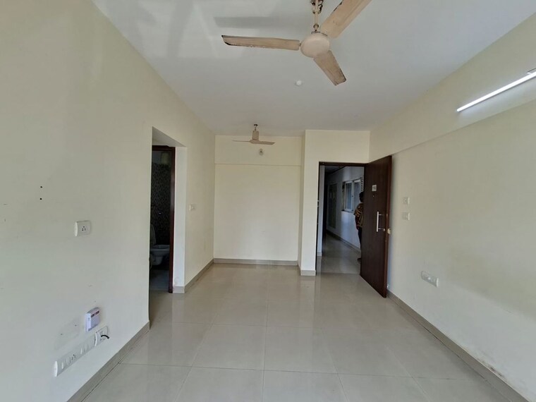Living Room, the-wadhwa-solitaire 1 Bedroom 450 Sq.Ft. Apartment In Kolshet Road Thane 10584977