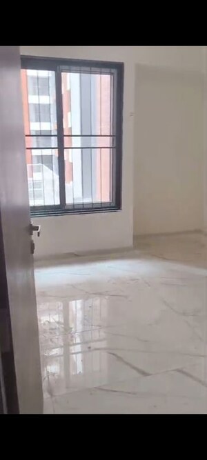 Room in 2 BHK Apartment at Kohinoor Sapphire, Tathawade – for Sale