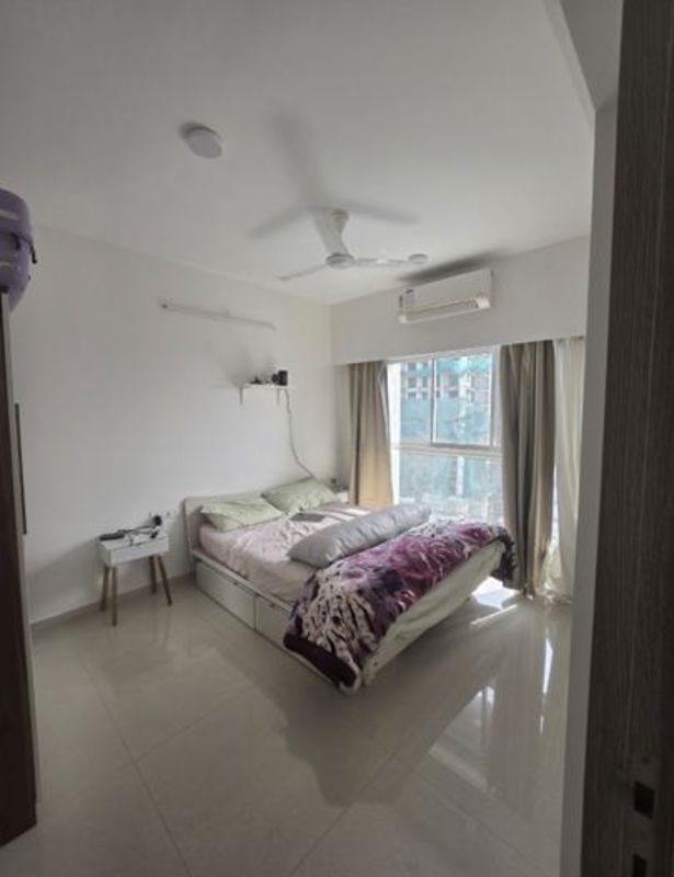 2 BHK 617 Sq.Ft. Apartment in Rustomjee Erika