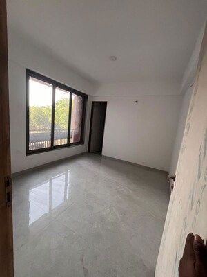 Room in 4 BHK Apartment at Adani Archway, Jagatpur – for Rent