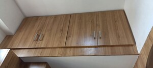 Furnished Amenities in 2 BHK Builder Floor at Sampatchak – for Sale