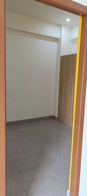 Room in 2 BHK Builder Floor at Sampatchak – for Sale