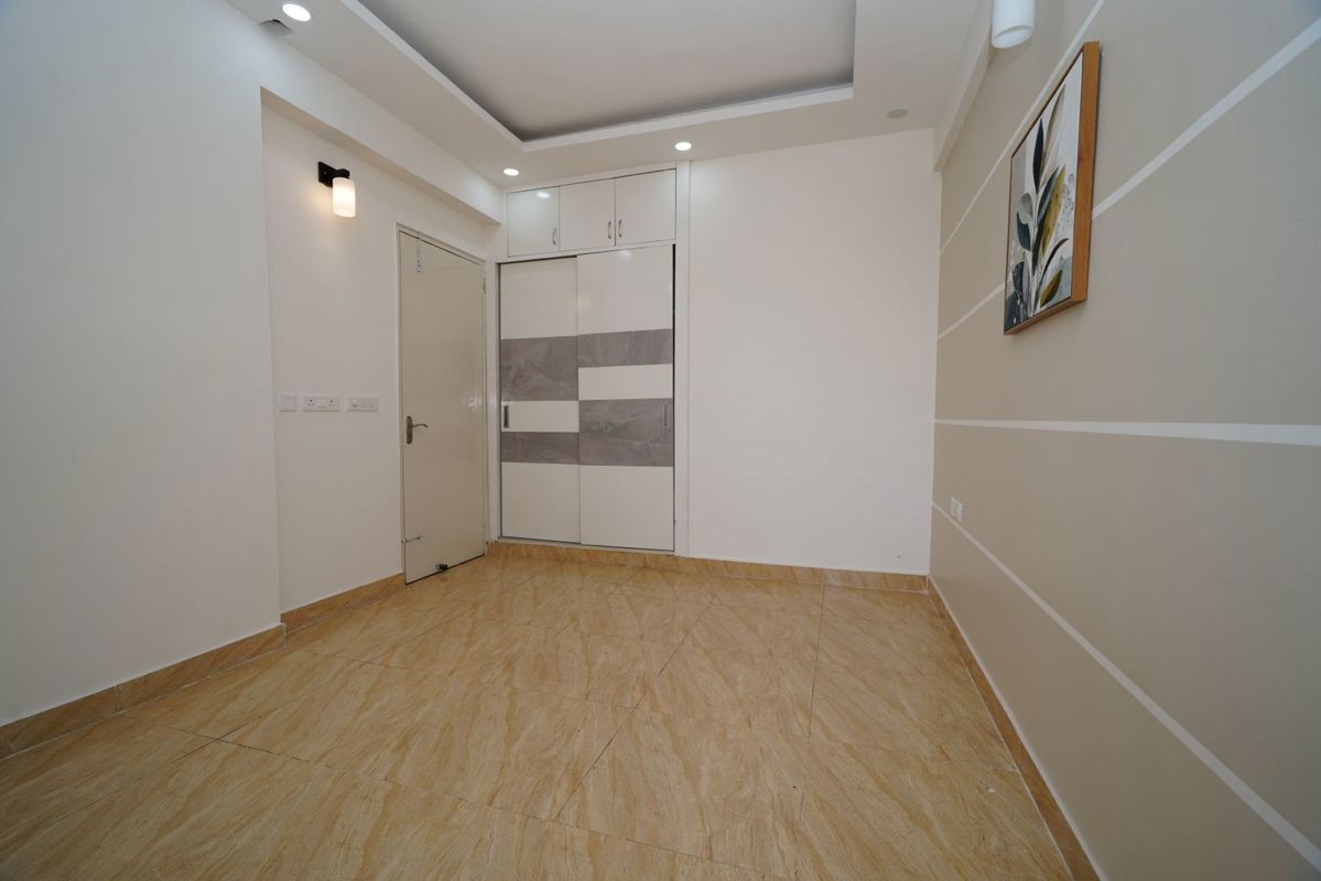 2 BHK 1155 Sq.Ft. Apartment in Gaur City 7th Avenue