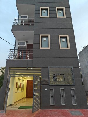 1 RK Builder Floor – Exterior View View at Ansal API Versalia, Sector 67a - for Rent