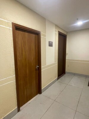 Room in 4 BHK Apartment at Prestige Waterford, Whitefield – for Rent