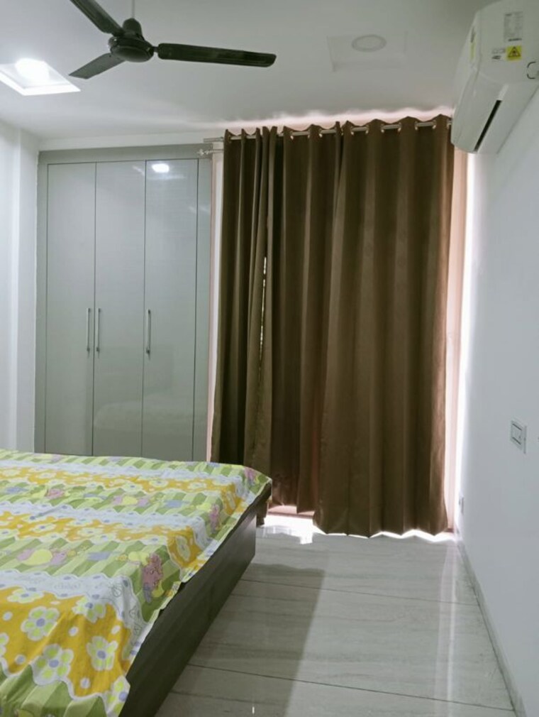 Bedroom, ghb-splande 3 Bedroom 1650 Sq.Ft. Apartment In Patiala Road Zirakpur 10585116
