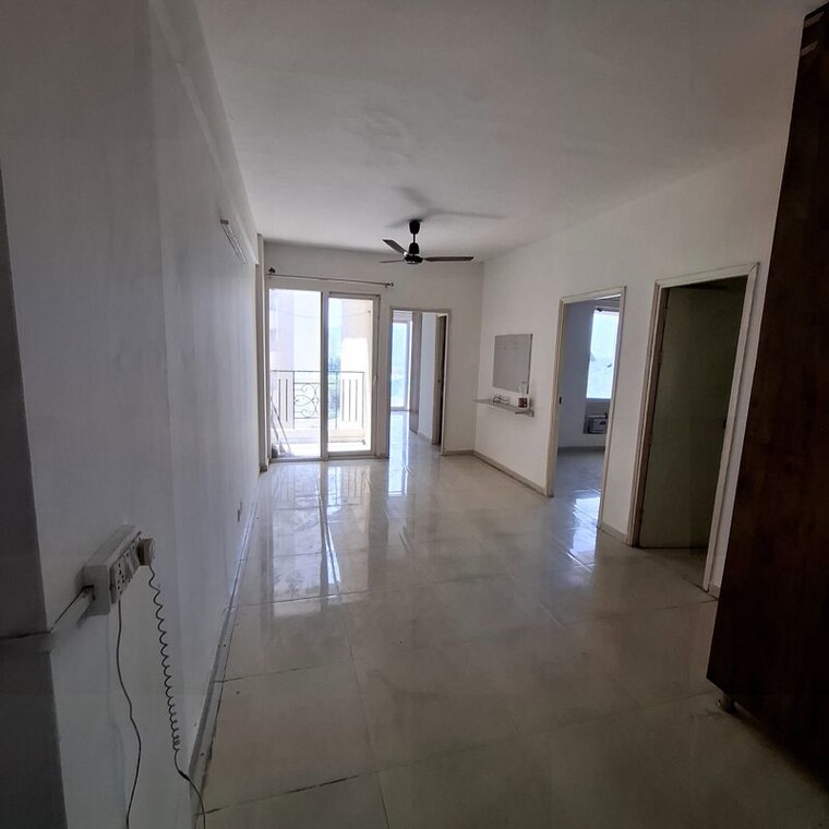 Room, signature-global-the-millennia 2 Bedroom 800 Sq.Ft. Apartment In Sector 37d Gurgaon 10585121