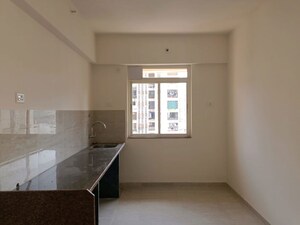 Room in 2 BHK Apartment at Puraniks Tokyo Bay, Kasarvadavali – for Rent