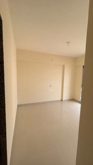 Room in 2 BHK Apartment at Today Mangalam, Dhansar – for Rent