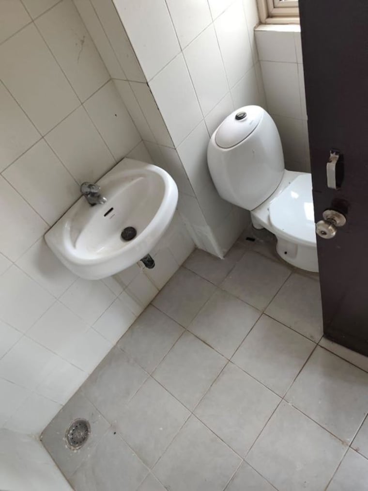 Bathroom, today-ridge-residency 3 Bedroom 1390 Sq.Ft. Apartment In Sector 135 Noida 10585134