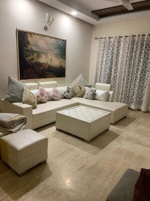 Bedroom in 4 BHK Builder Floor at Safdarjung Enclave – for Sale