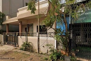 1 BHK Independent House For Rent in Yashwant Nagar