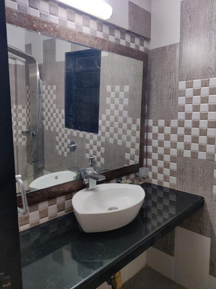 Bathroom, thane west 2 Bedroom 1171 Sq.Ft. Apartment In Thane West Thane 10585032