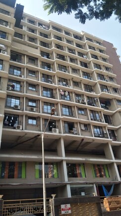 2 BHK Apartment For Rent in Shri Arham Bluz