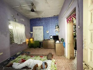Room in 3 BHK Independent House at Khokhra – for Sale